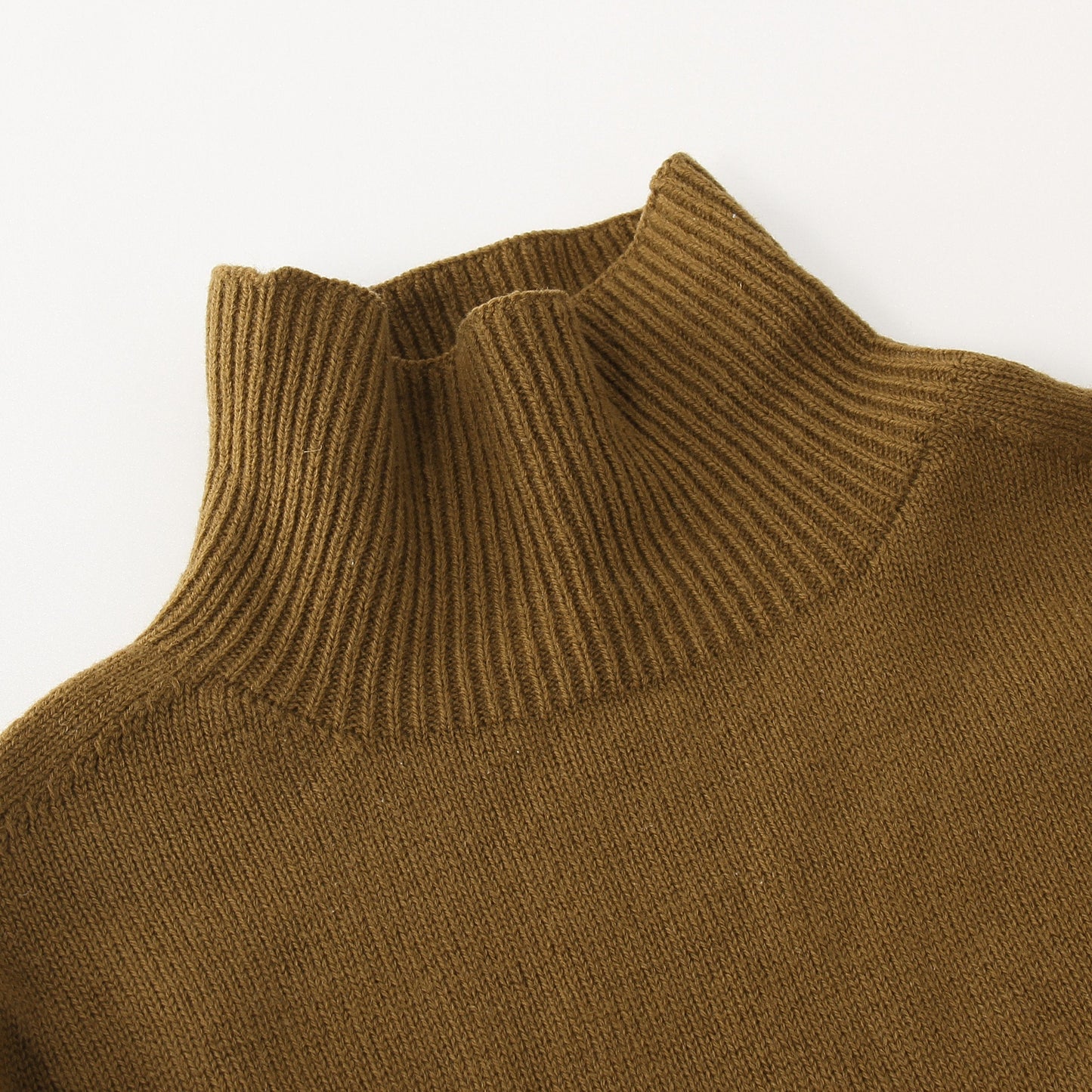 CHUNKY WOOL KNIT