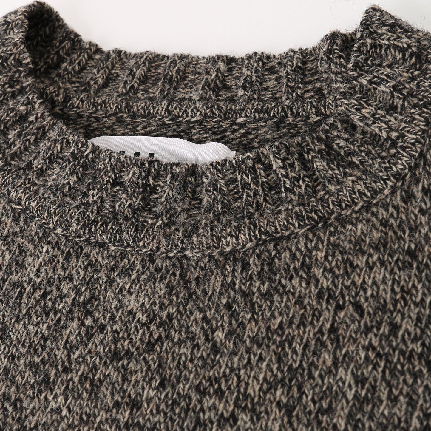 TWISTED YARN WOOL KNIT