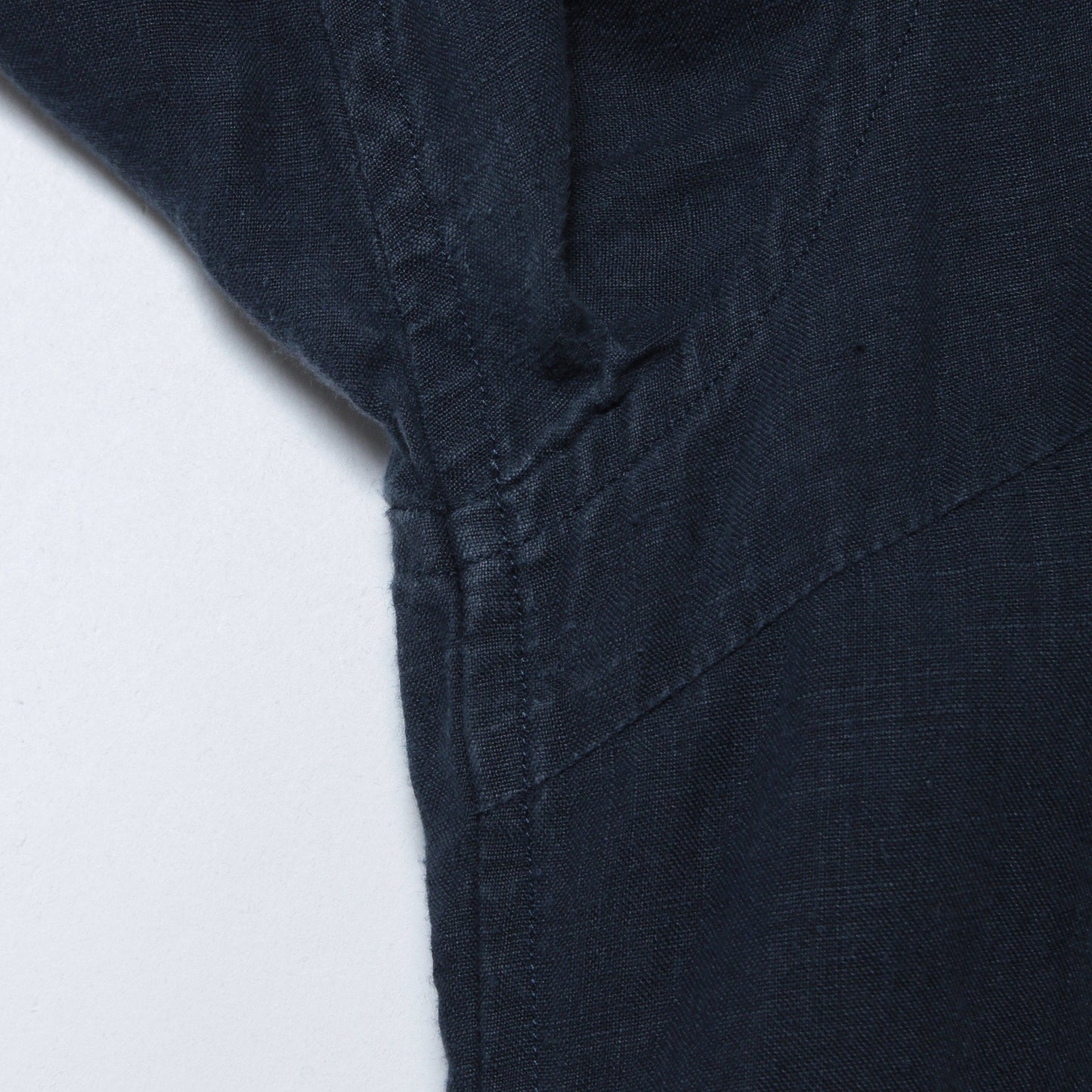 LIGHTWEIGHT LINEN SHIRT