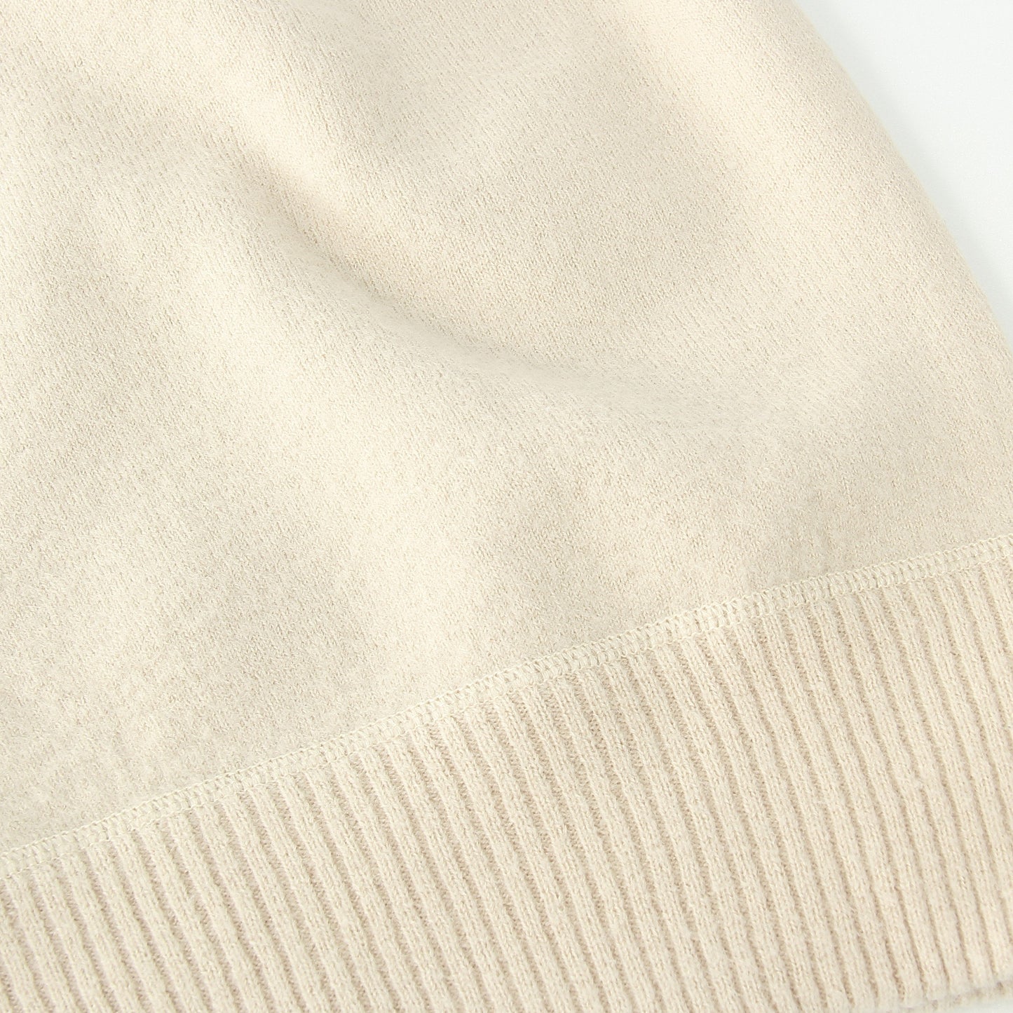 FELTED ROUGH WOOL KNIT