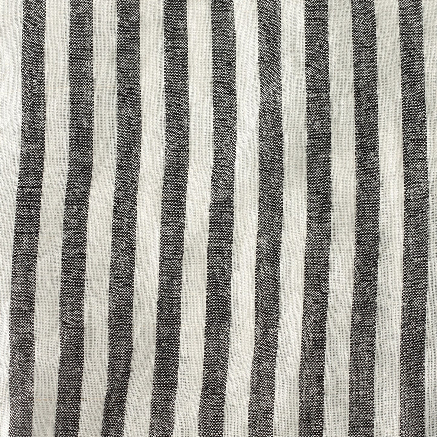 BLACK&WHITE SHIRTING LINEN DRESS