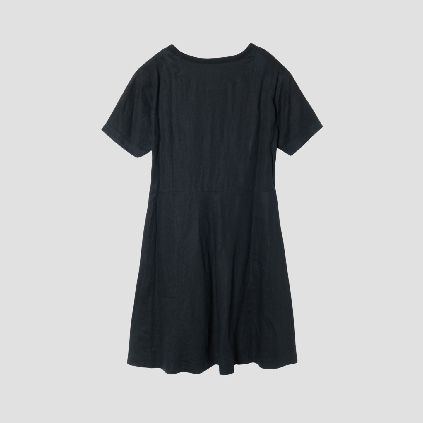 LIGHTWEIGHT LINEN DRESS