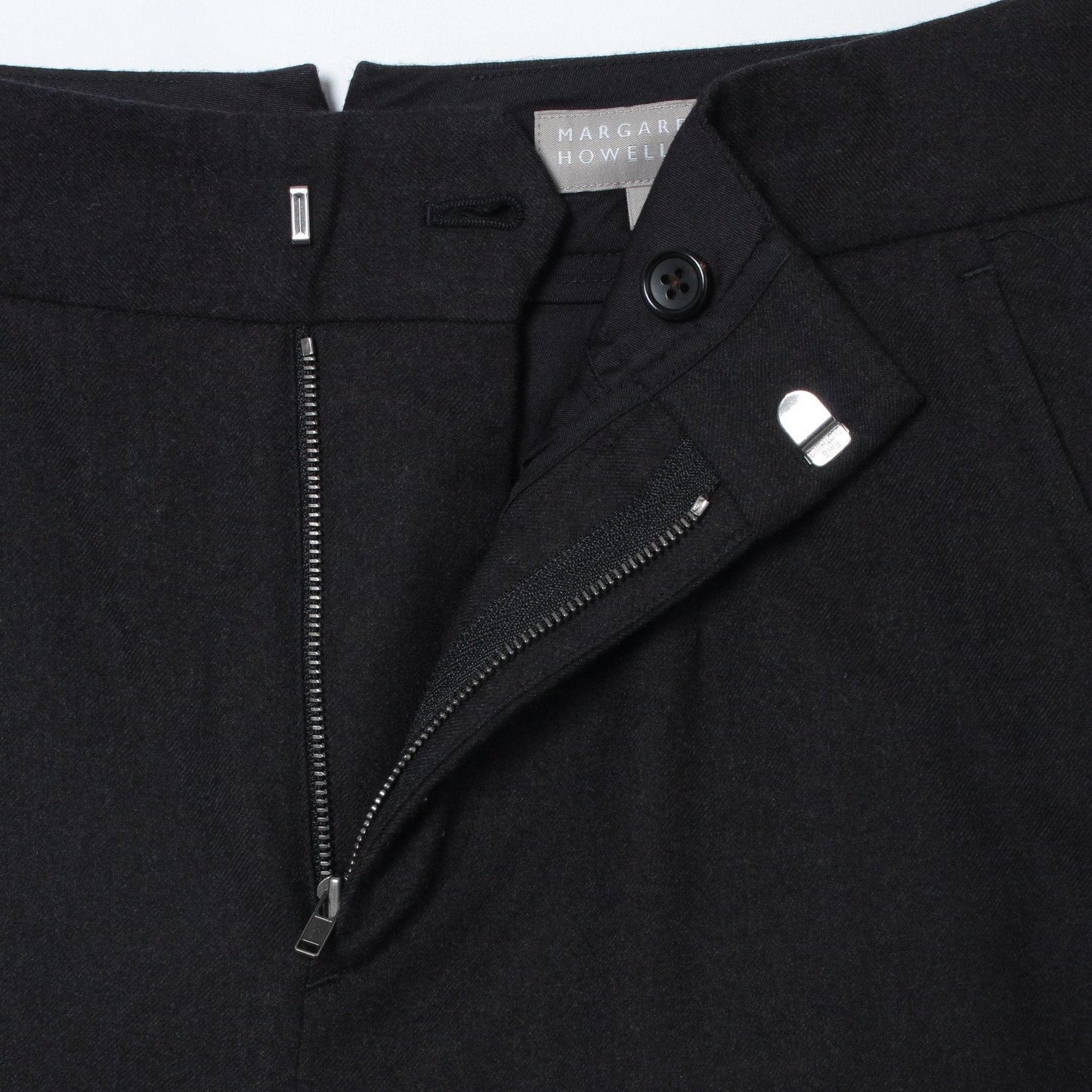 FINE WOOL FLANNEL TROUSERS