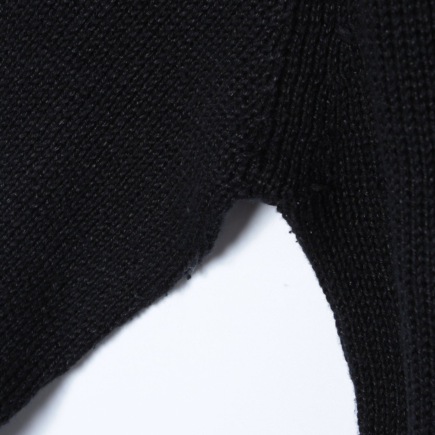 LONG SLEEVE CREW NECK KNIT