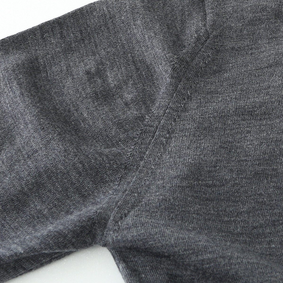 BASIC MERINO CARDIGAN KNIT