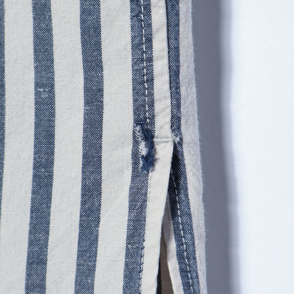 COTTON LINEN CHAMBRAY SHIRT