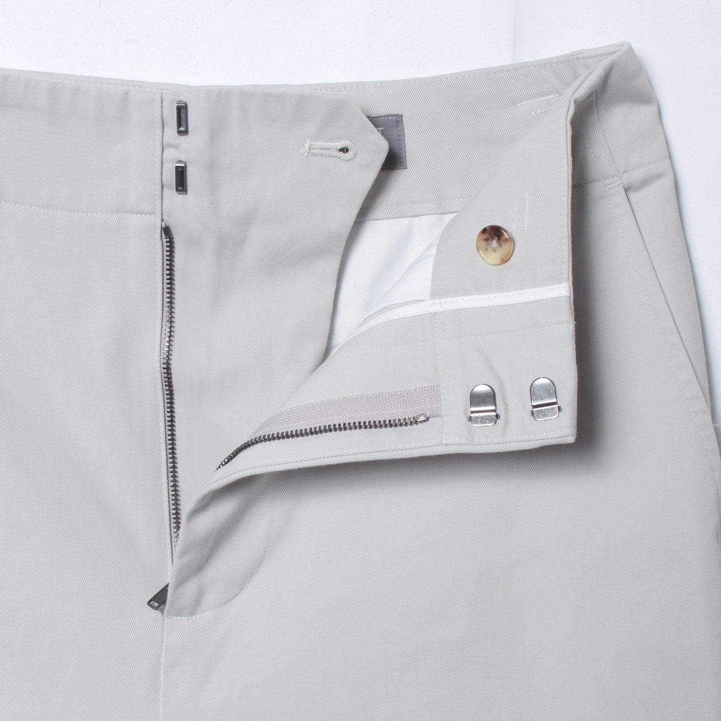 ORGANIC COTTON TWILL TROUSERS