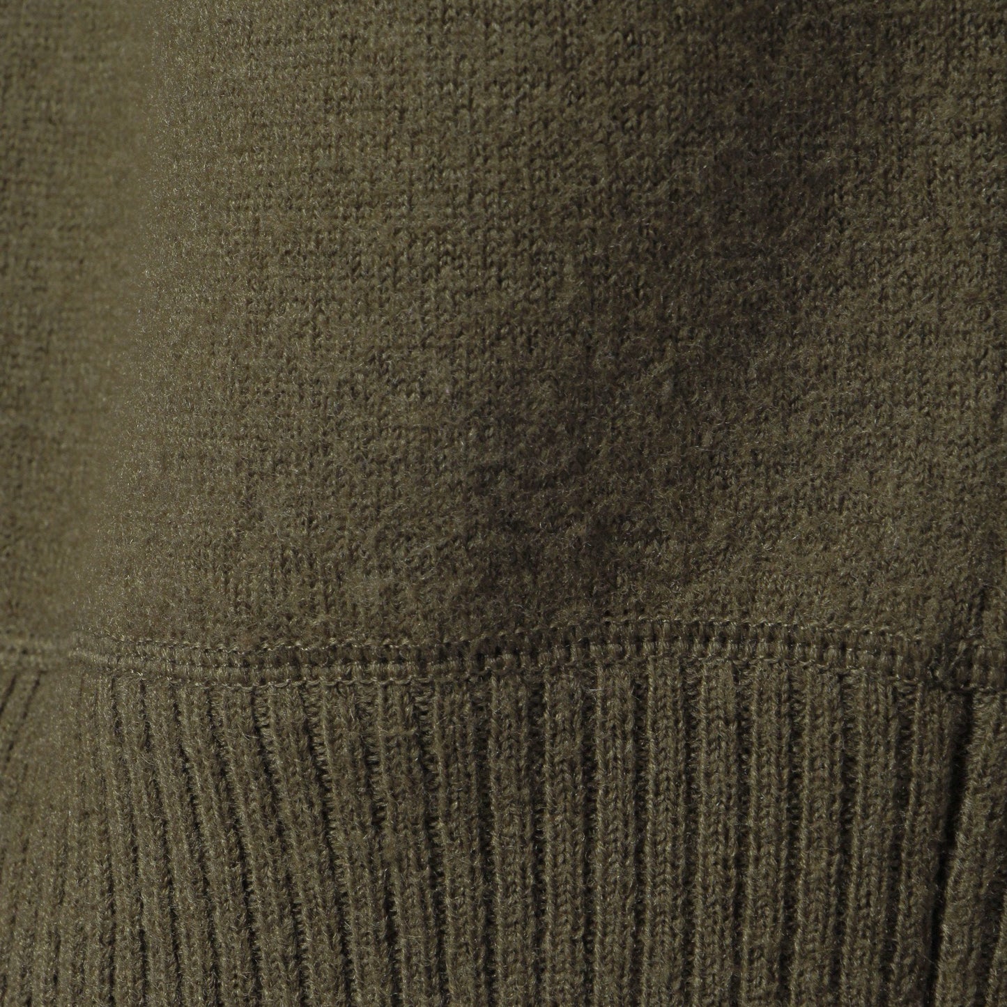 FELTED ROUGH WOOL KNIT