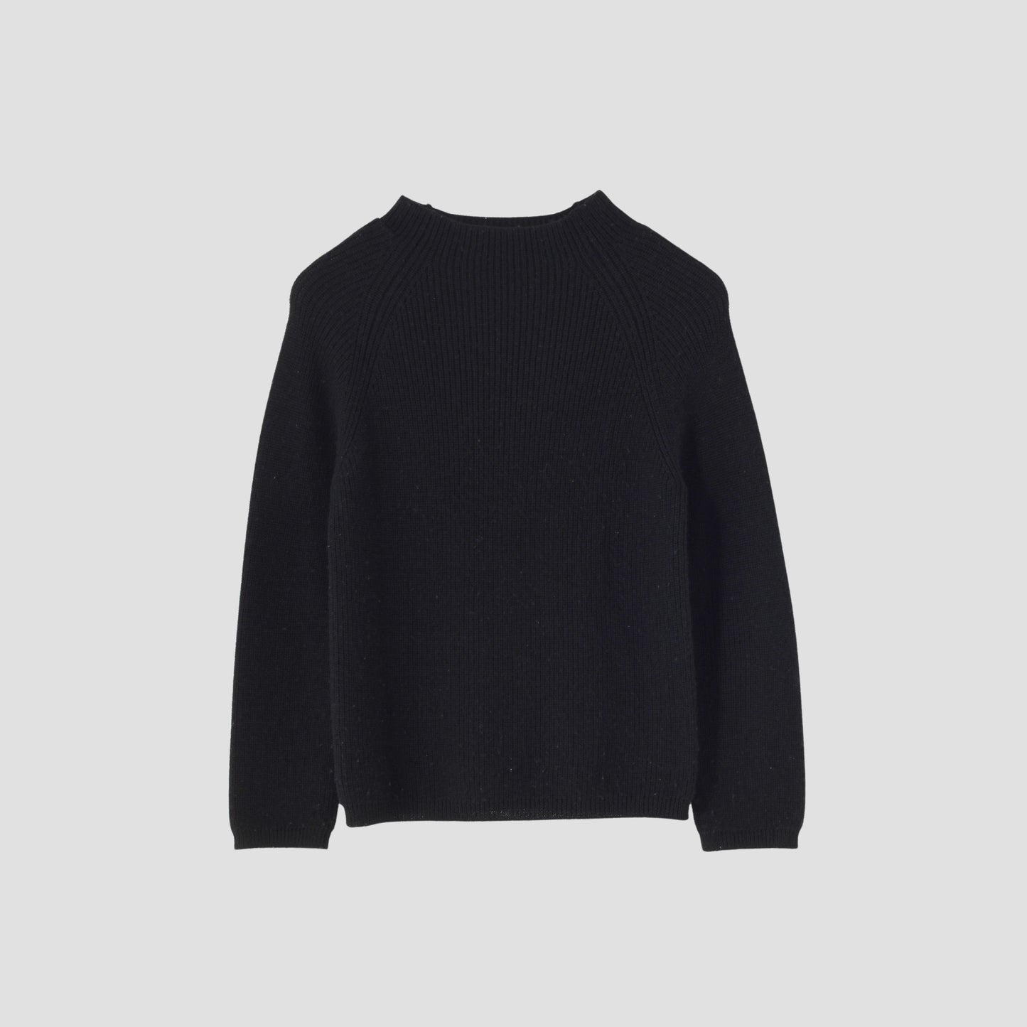 LIGHTWEIGHT WOOL KNIT