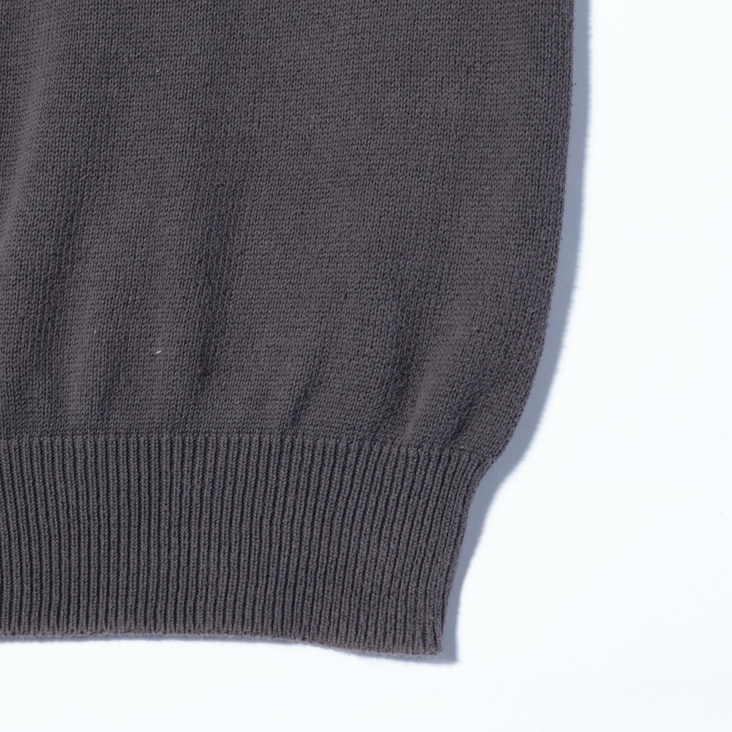 CAST OFF ROLL NECK KNIT