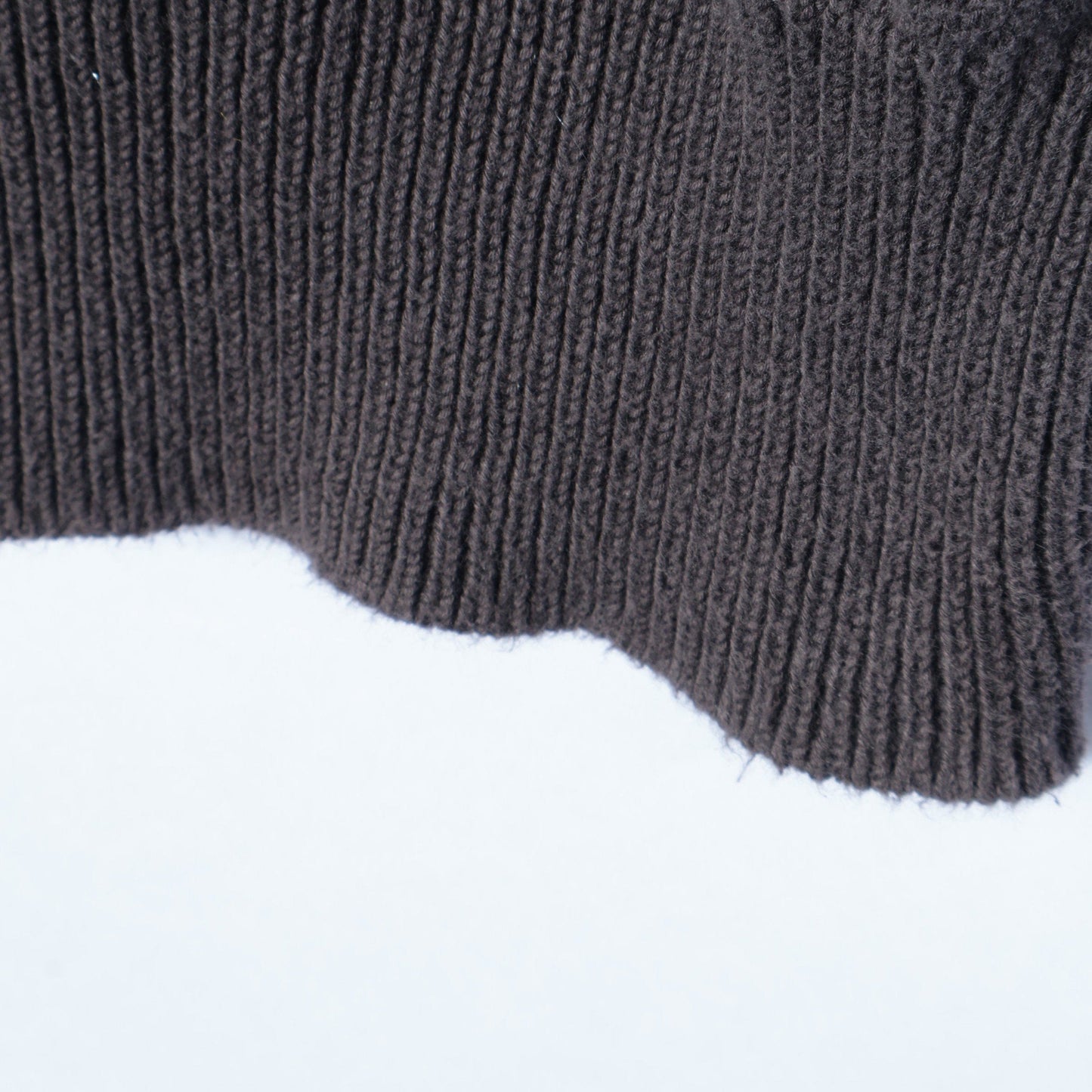 CAST OFF ROLL NECK KNIT