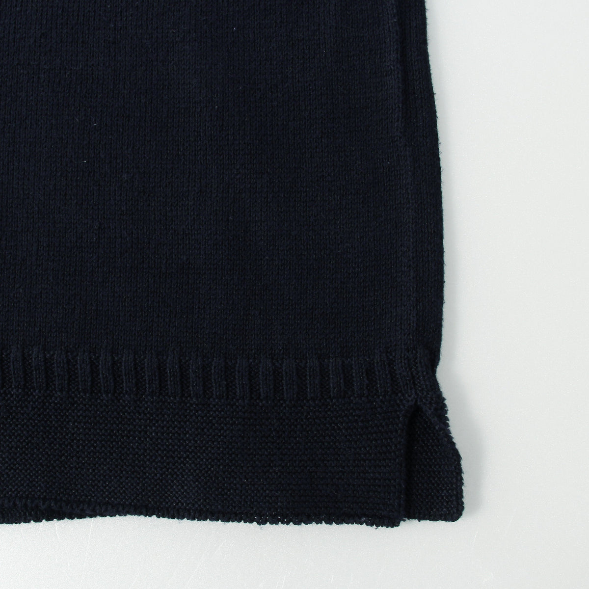 V NECK GUERNSEY KNIT