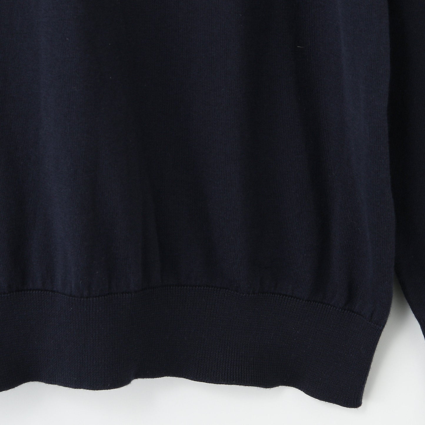 TURTLE NECK KNIT