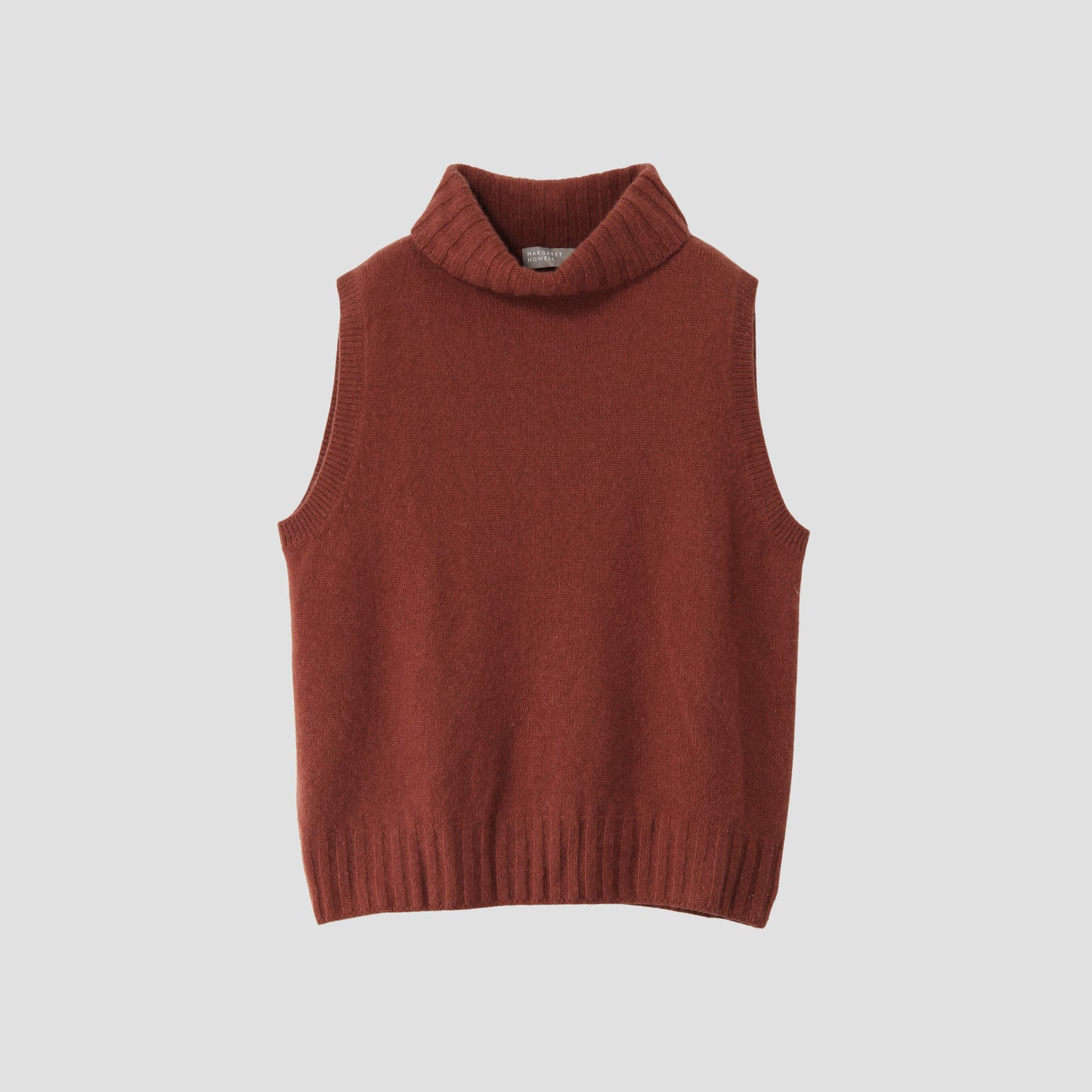 SLEEVELESS TURTLENECK KNIT