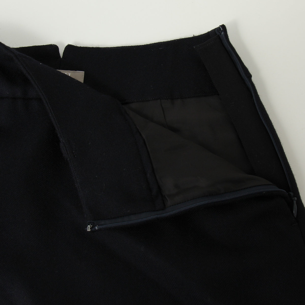 SOFT HERRINGBONE WOOL SKIRT