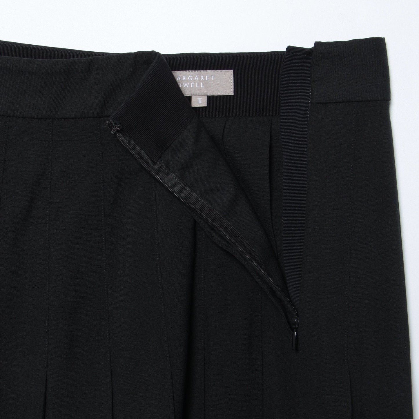 FINE WOOL POPLIN SKIRT