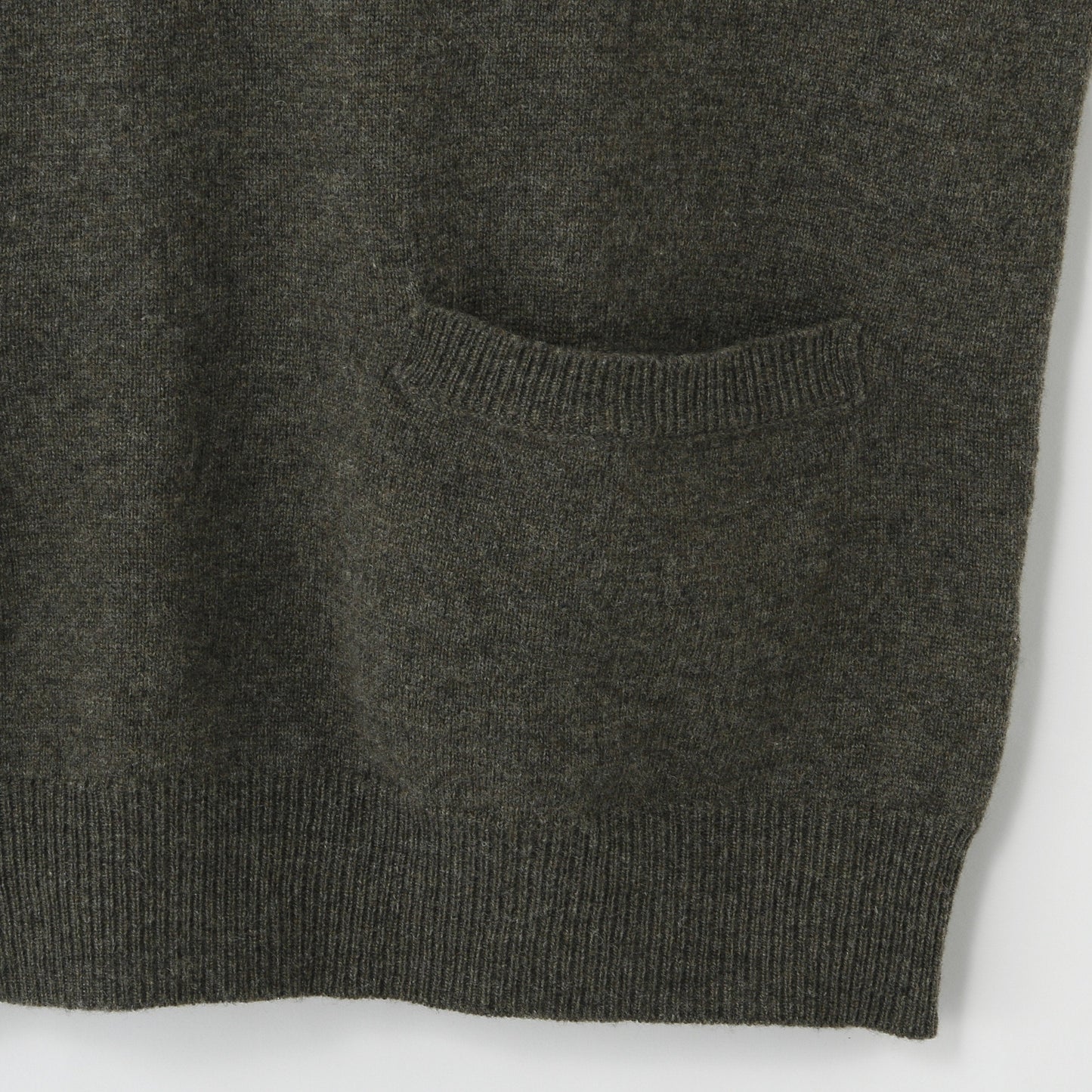 POCKET SLIPOVER KNIT