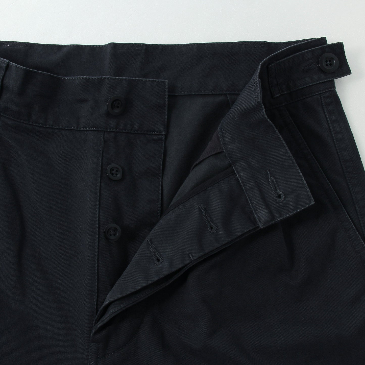 BRUSHED CHINO COTTON TROUSERS