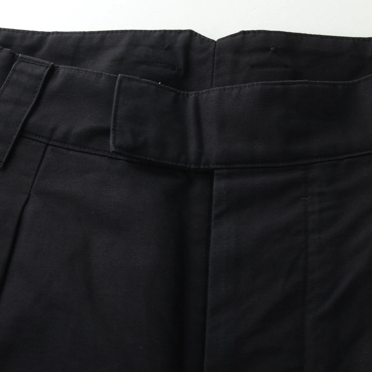 WA-SHI COTTON PLAINWEAVE TROUSERS