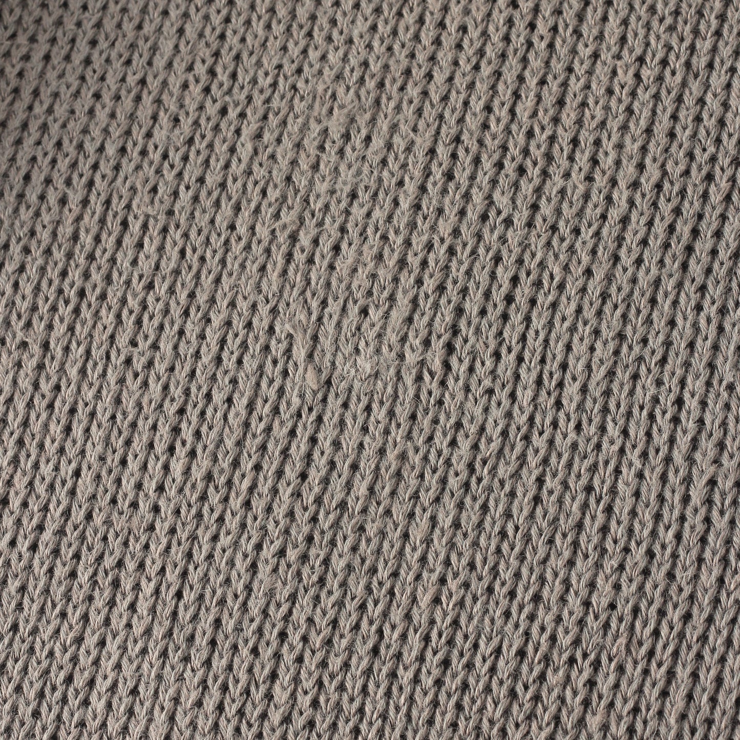 CAST OFF ROLL NECK KNIT