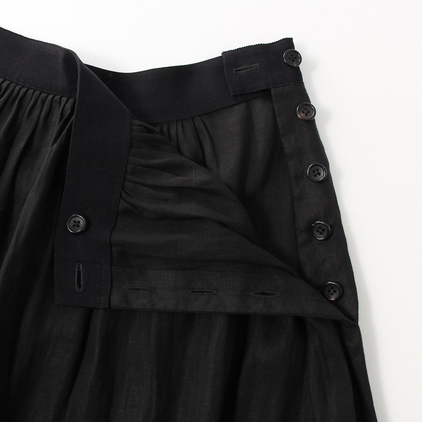 LIGHTWEIGHT LINEN SKIRT