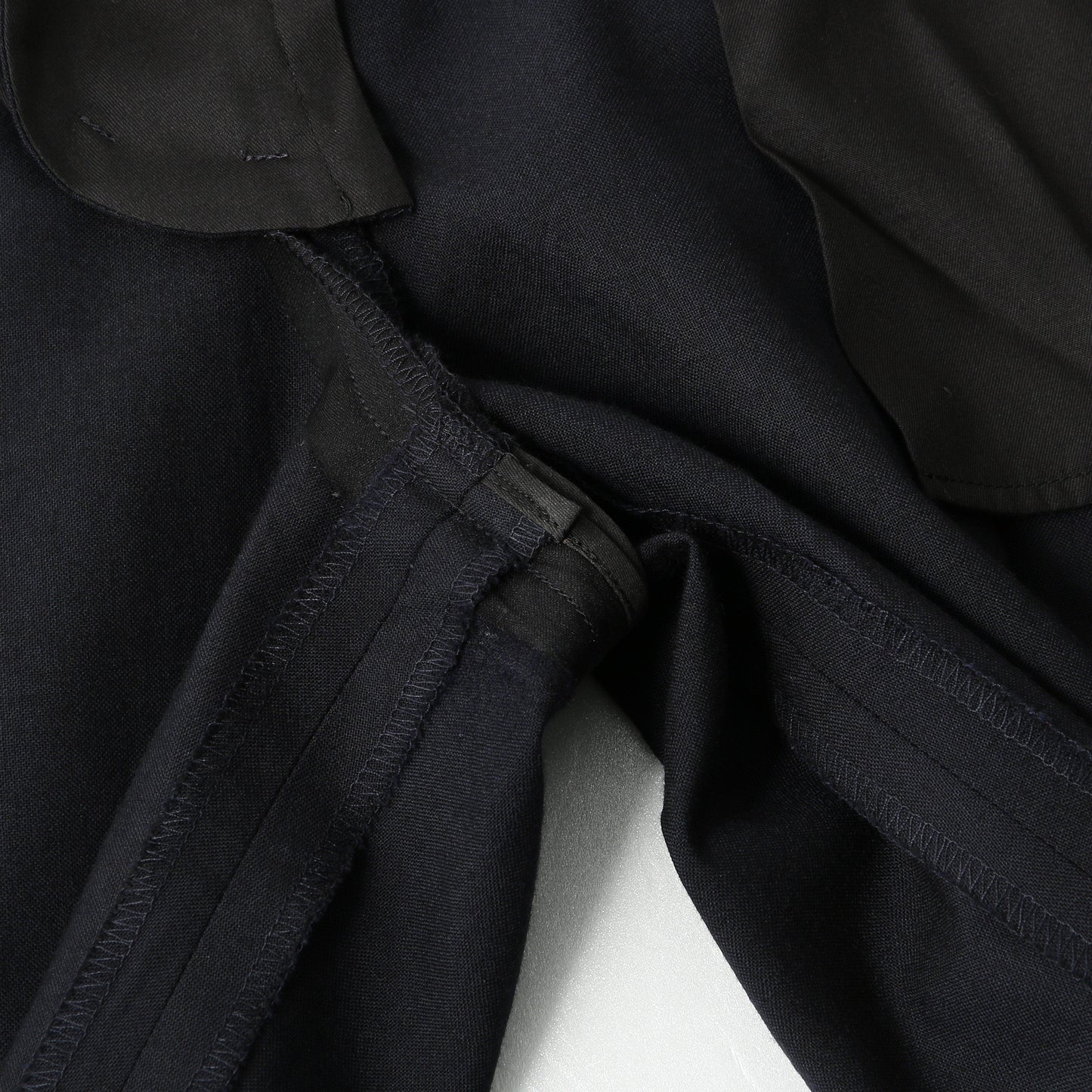 SUMMER WOOL TROUSERS
