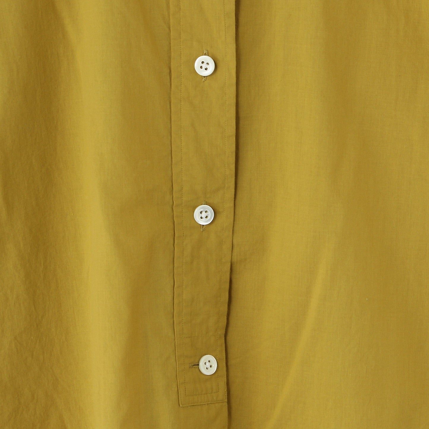 PIECE DYED WASHED COTTON SHIRT