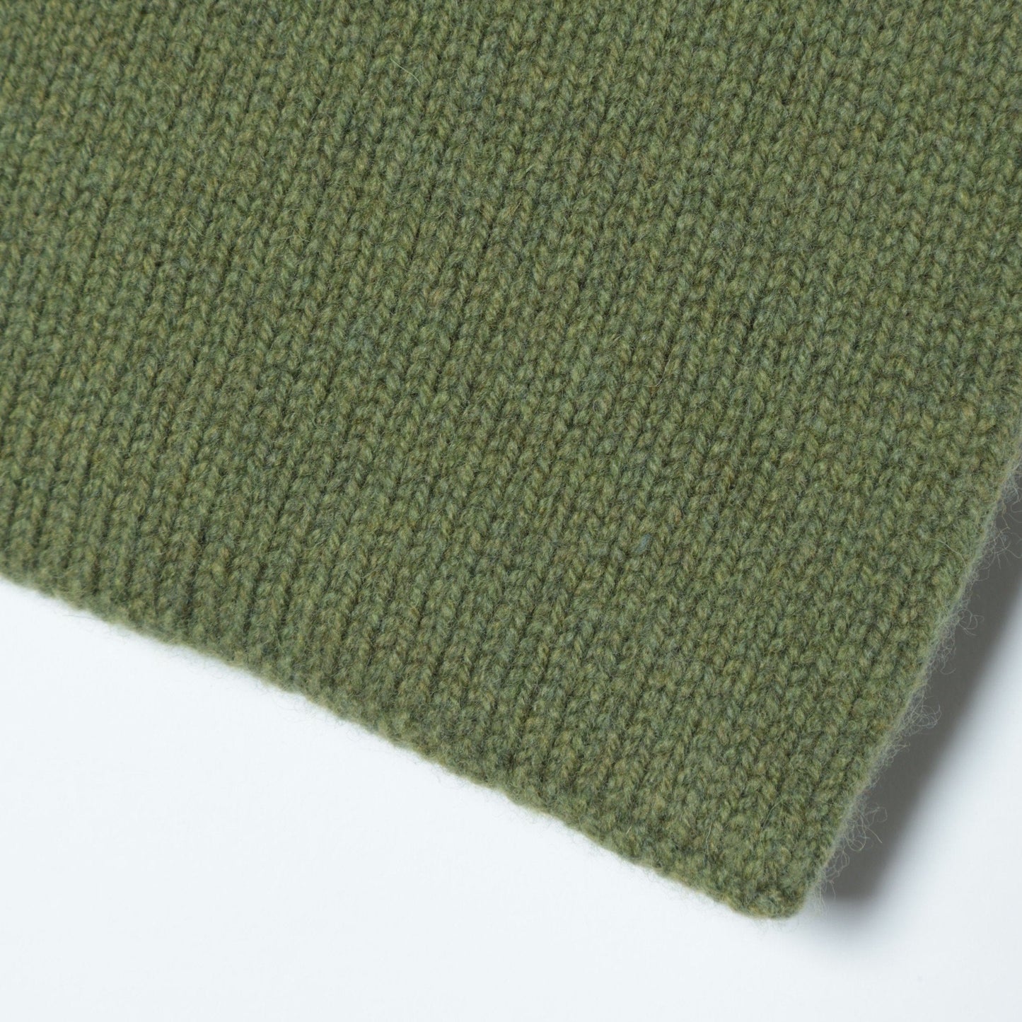 PULL THROUGH SCARF