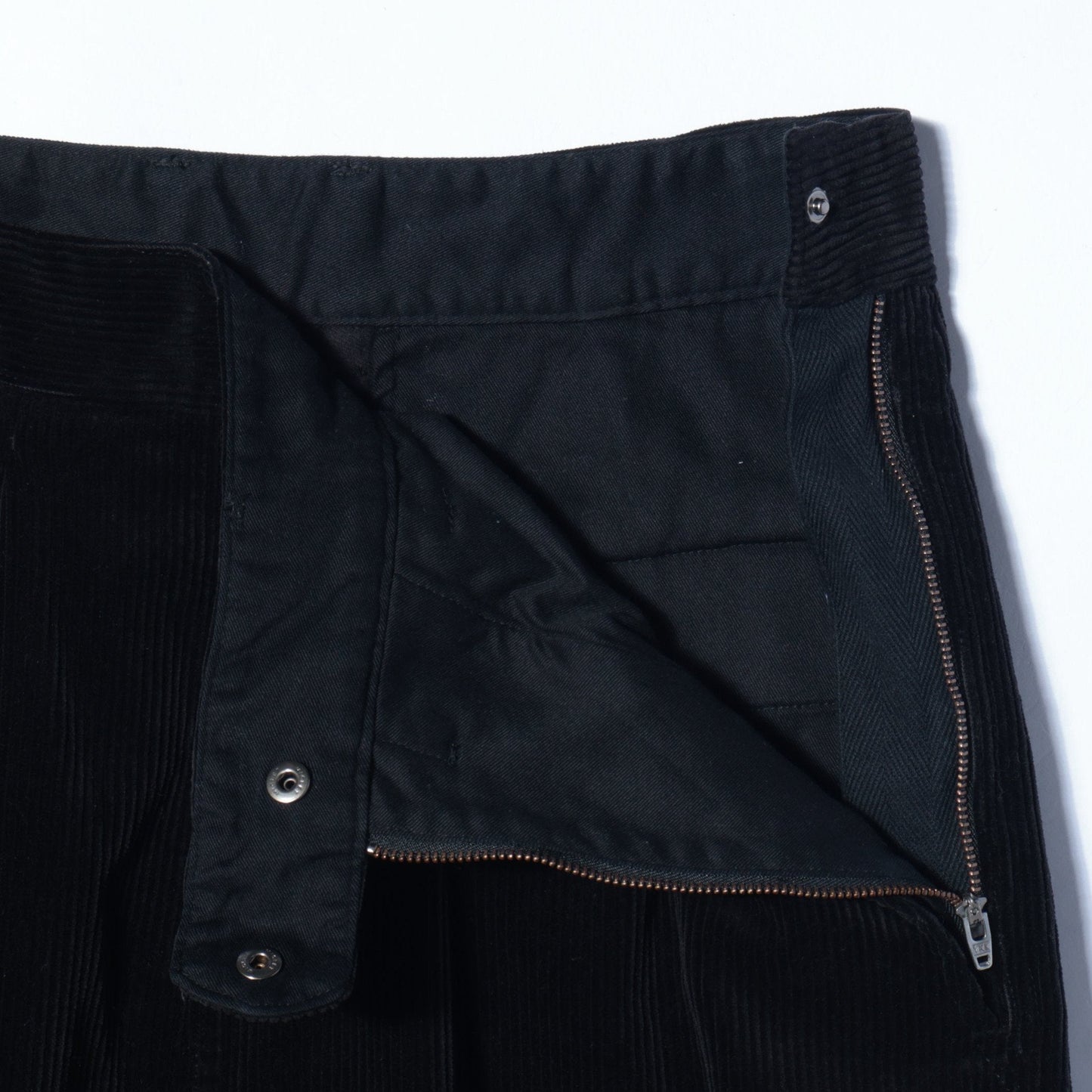 HEAVY CORDUROY TROUSERS