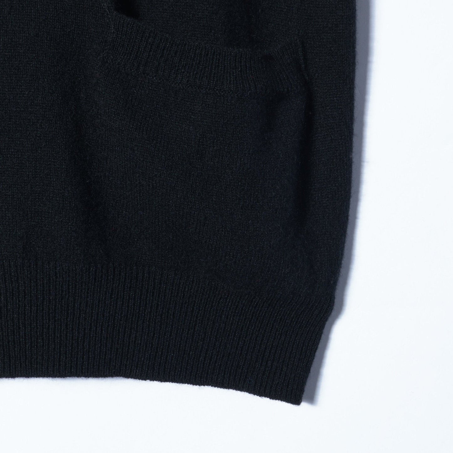 POCKET SLIPOVER KNIT