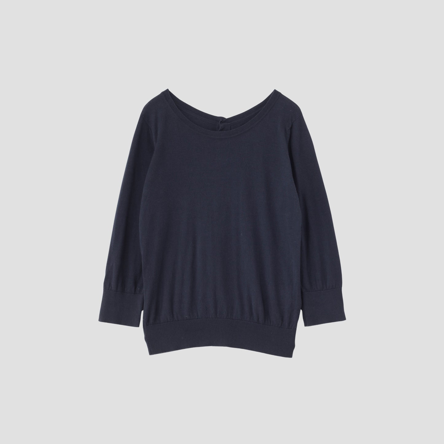 BUTTON BACK -  JOHN SMEDLEY KNIT