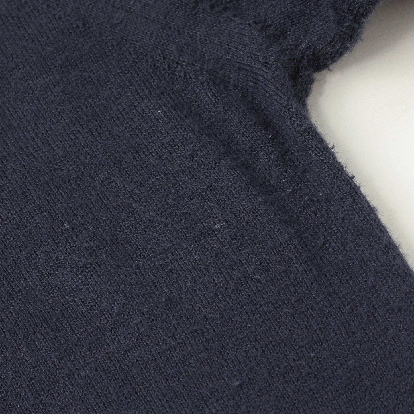 BUTTON BACK -  JOHN SMEDLEY KNIT