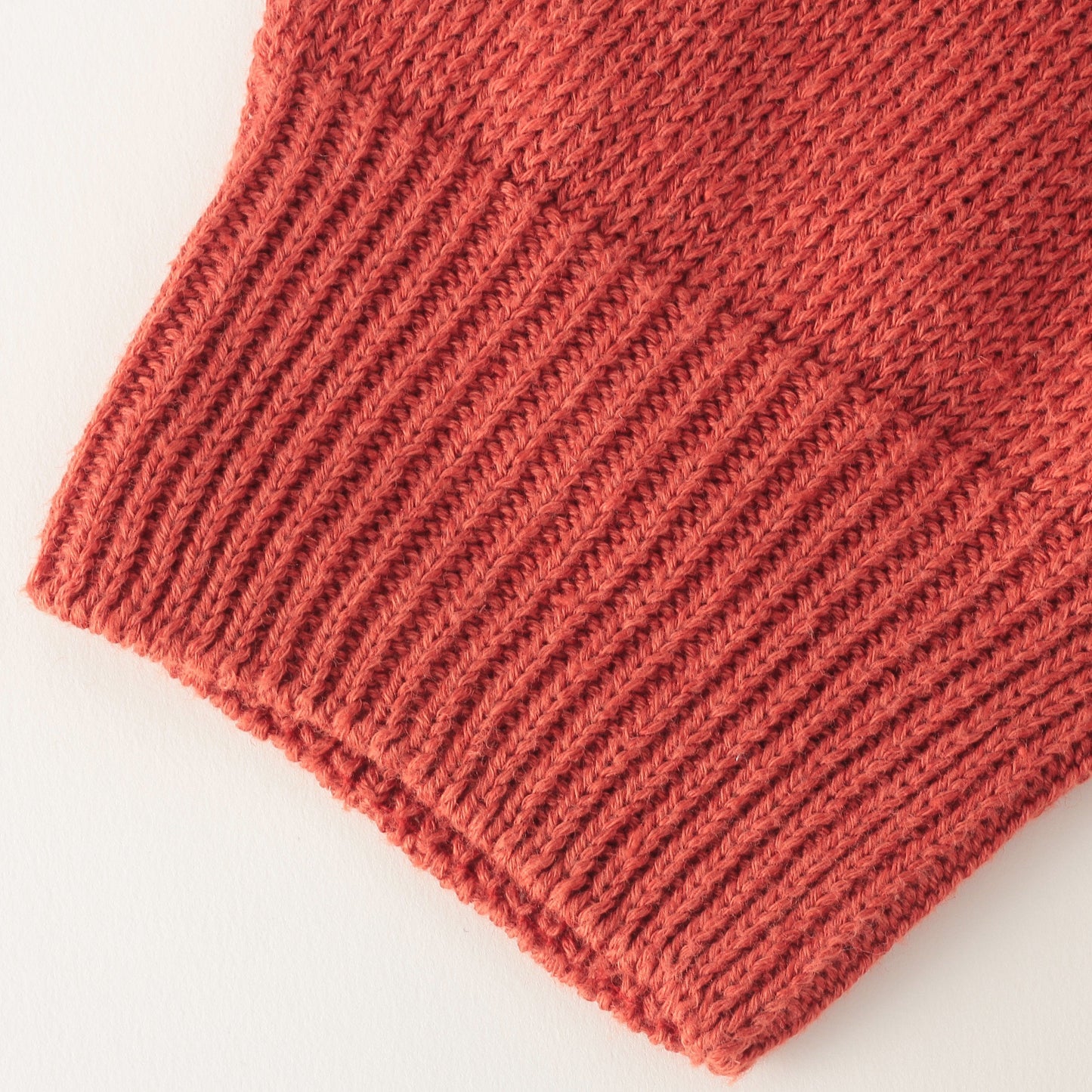 CAST OFF ROLL NECK KNIT