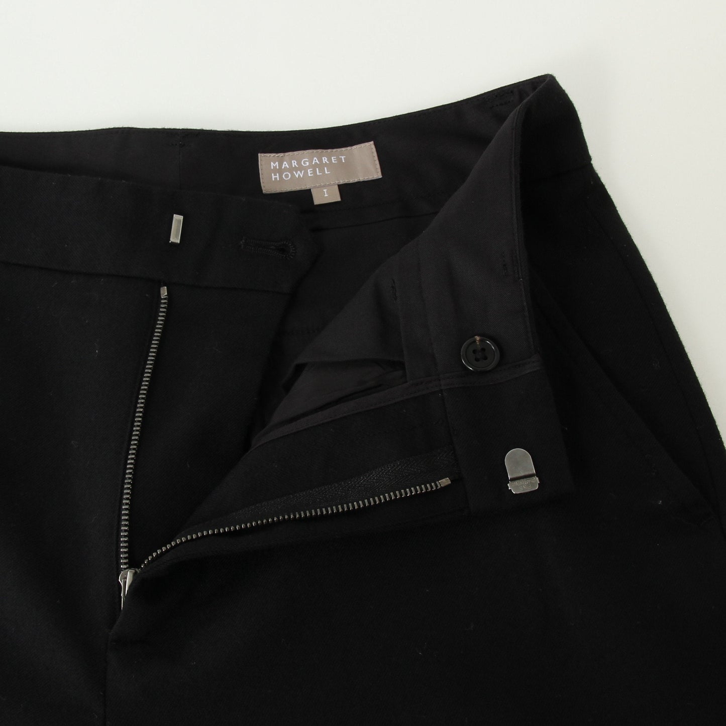 FINE WOOL FLANNEL TROUSERS