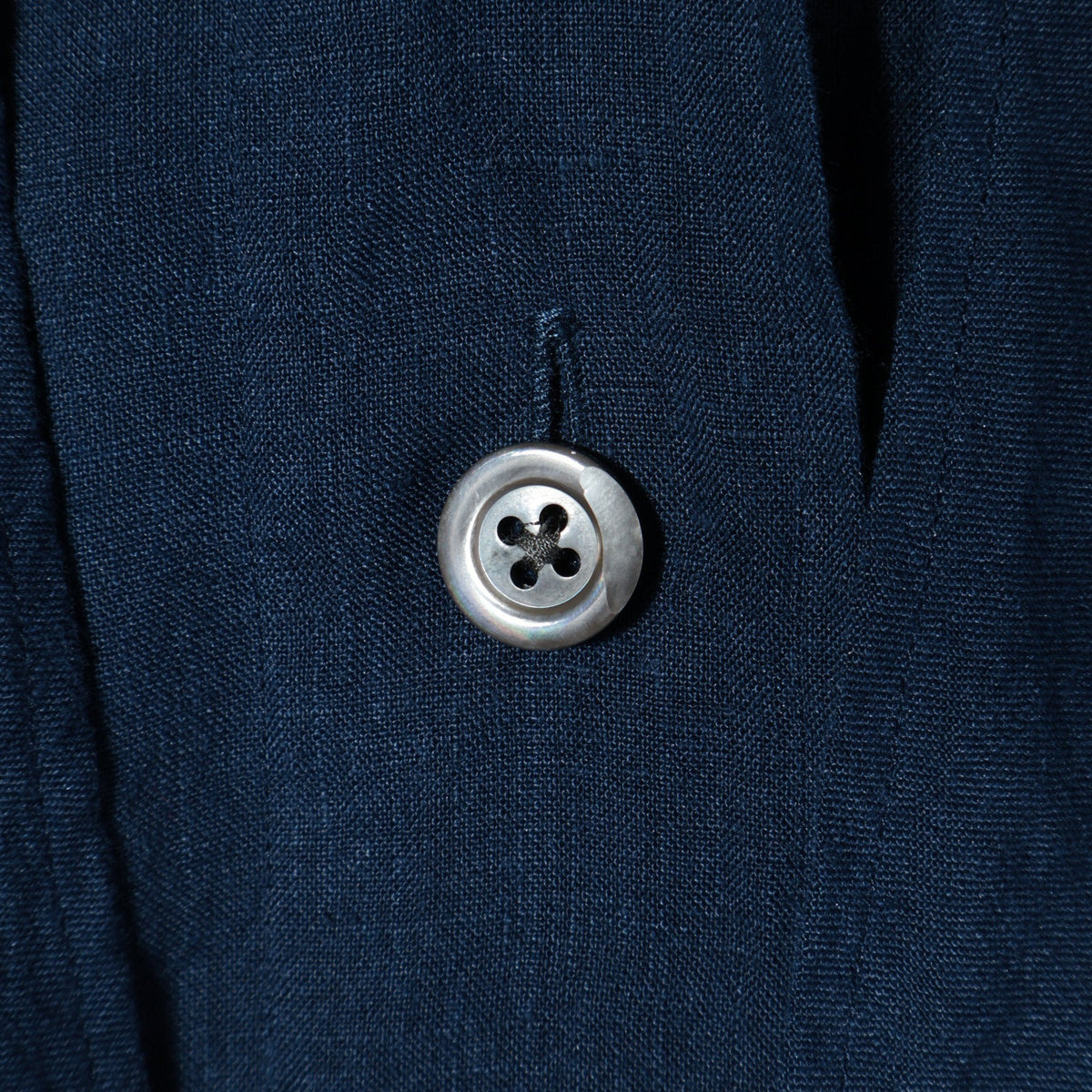 SOFT LINEN SHIRT