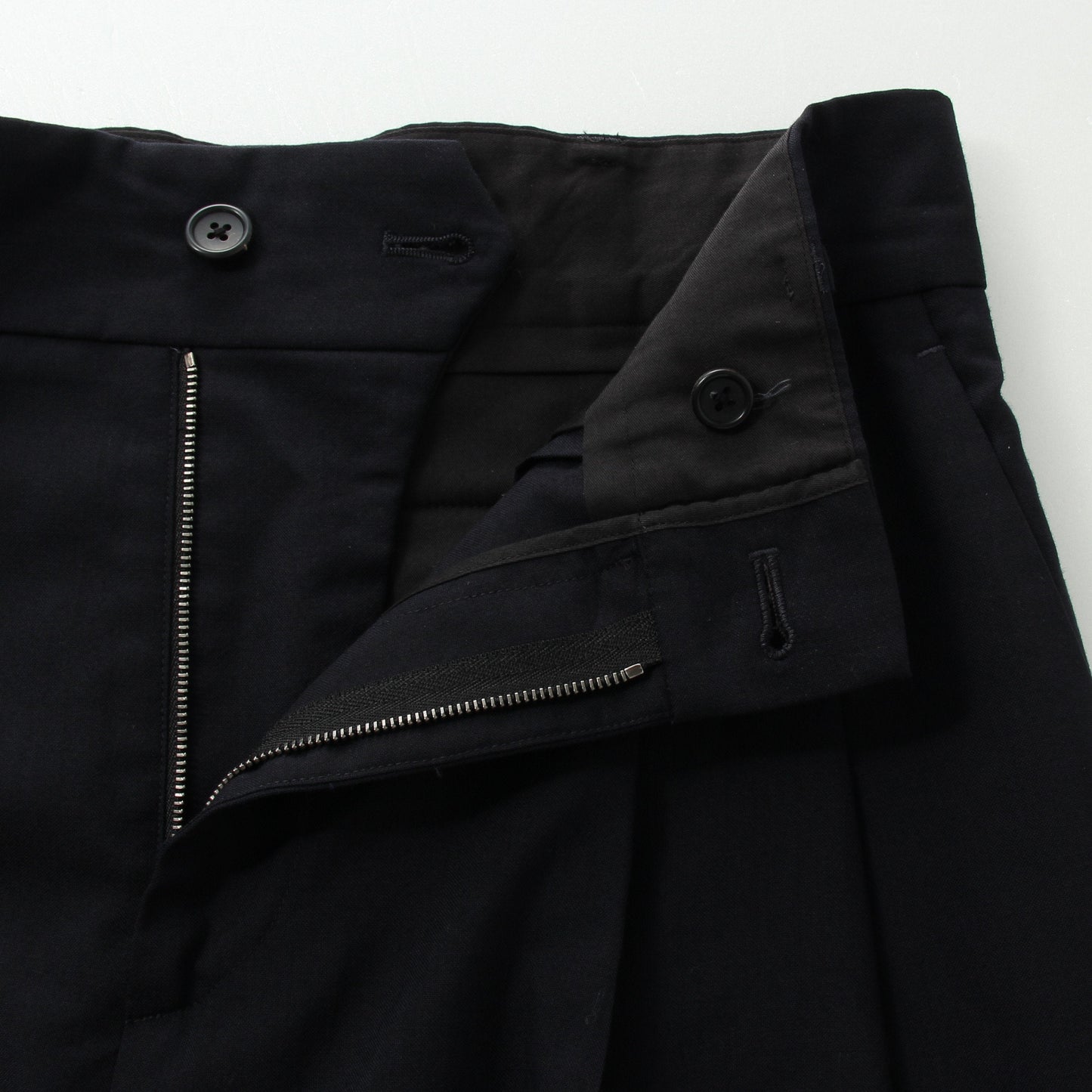 SUMMER WOOL TROUSERS