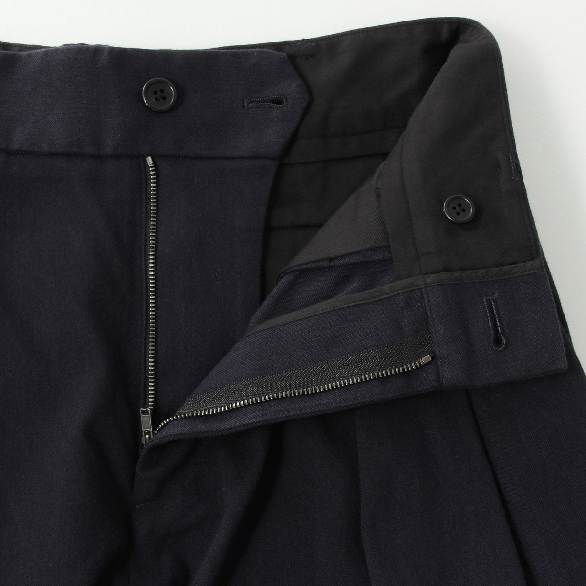 YARN DYE HEAVY COTTON TWILL TROUSERS