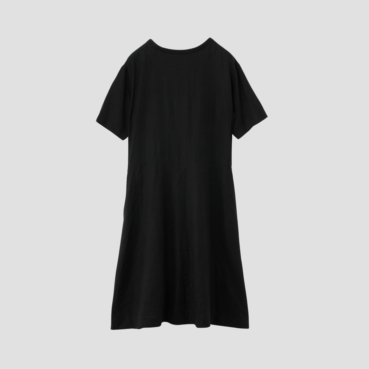 LIGHTWEIGHT LINEN DRESS