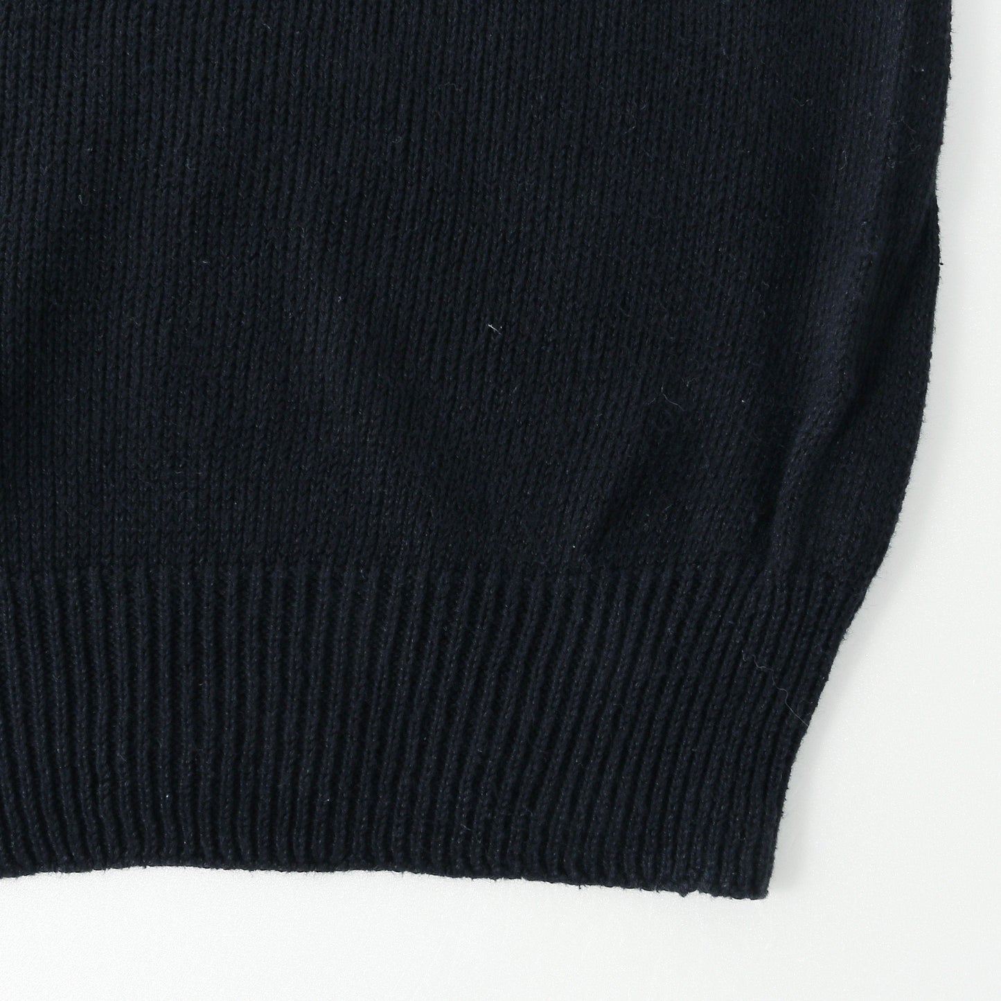 CAST OFF ROLL NECK KNIT