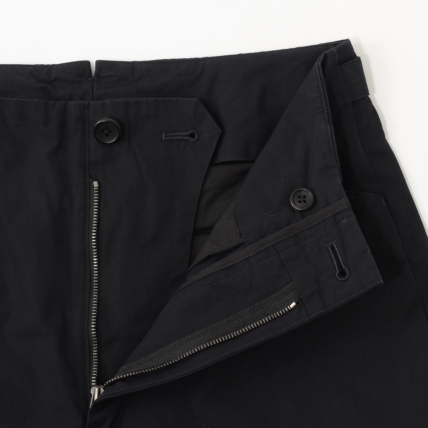 DENSE COTTON POPLIN TROUSERS