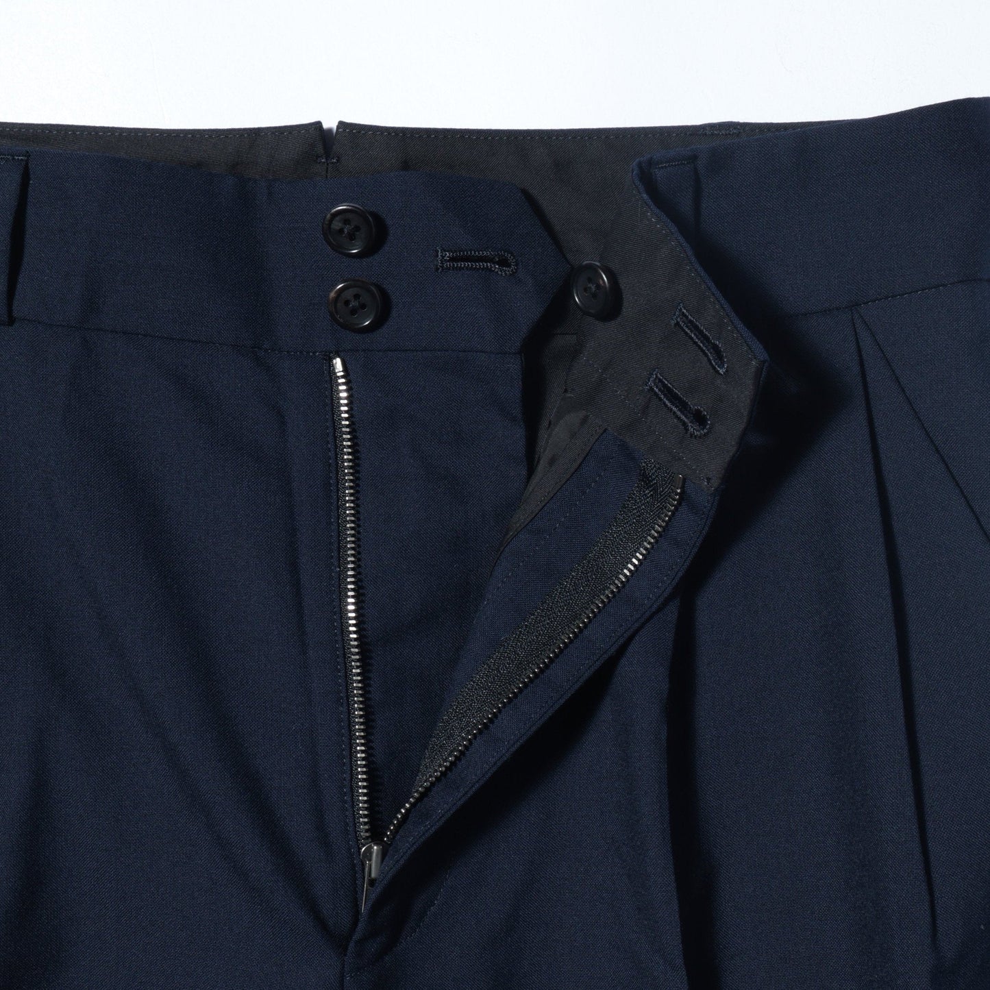 SUMMER WOOL TROUSERS