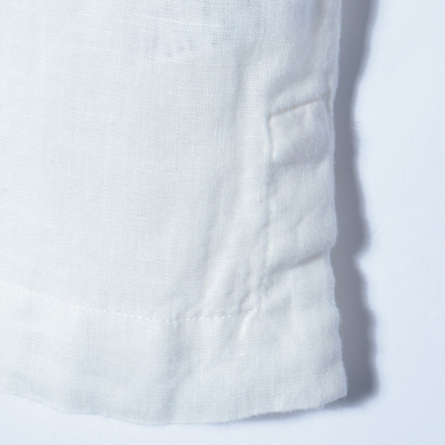 CLEAN LINEN SHIRT