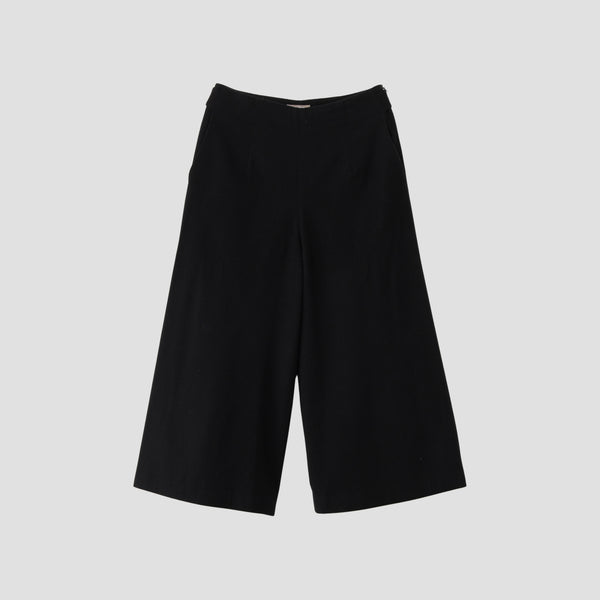 LIGHT FLANNEL TROUSERS