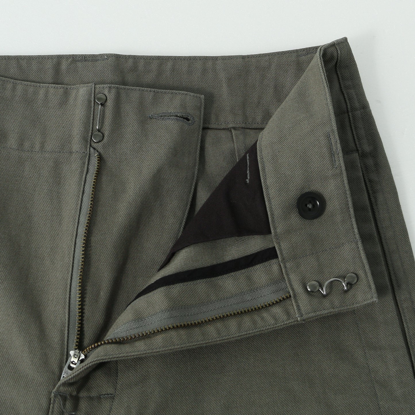 ORGANIC COTTON GABARDINE TROUSERS
