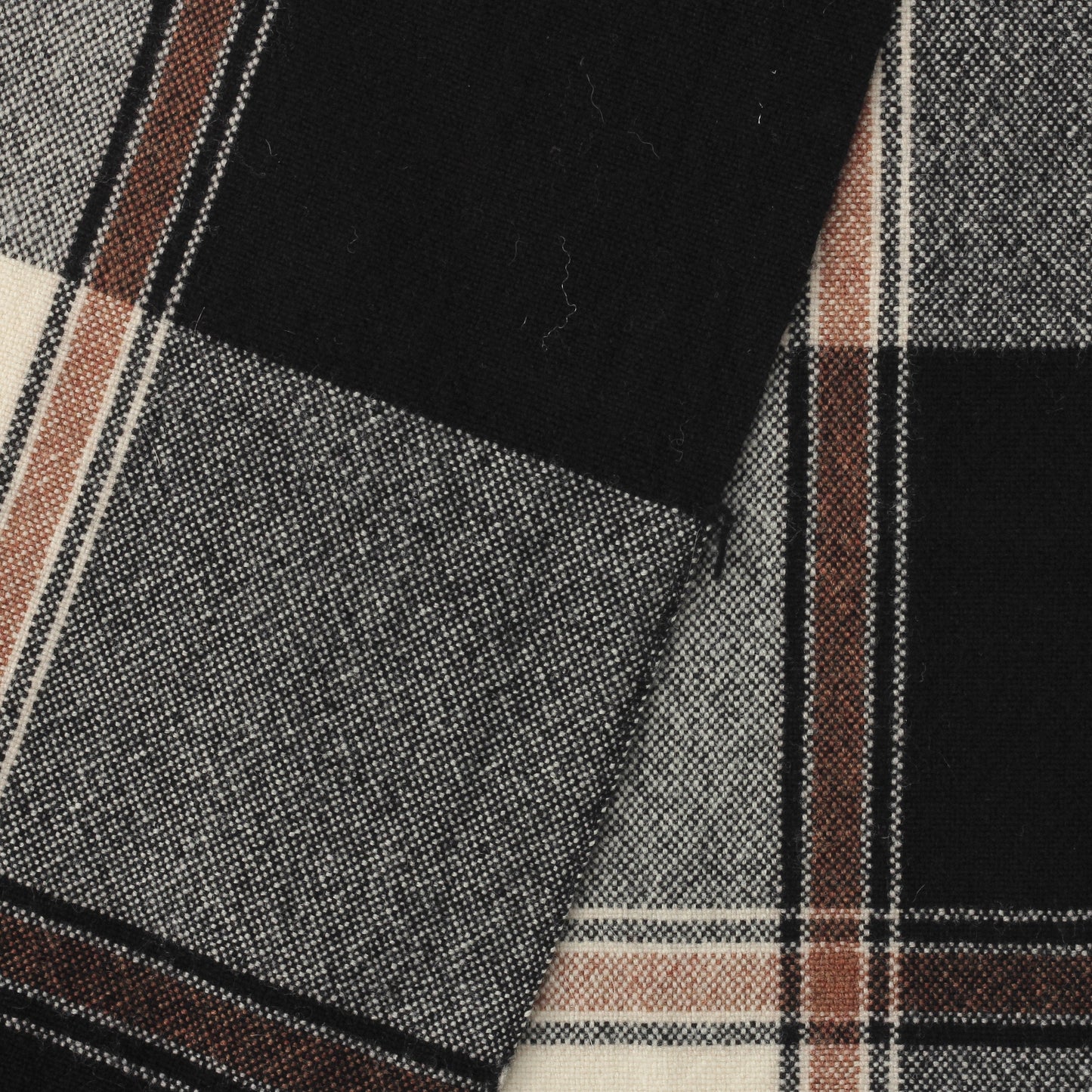 BIG CHECK SCARF