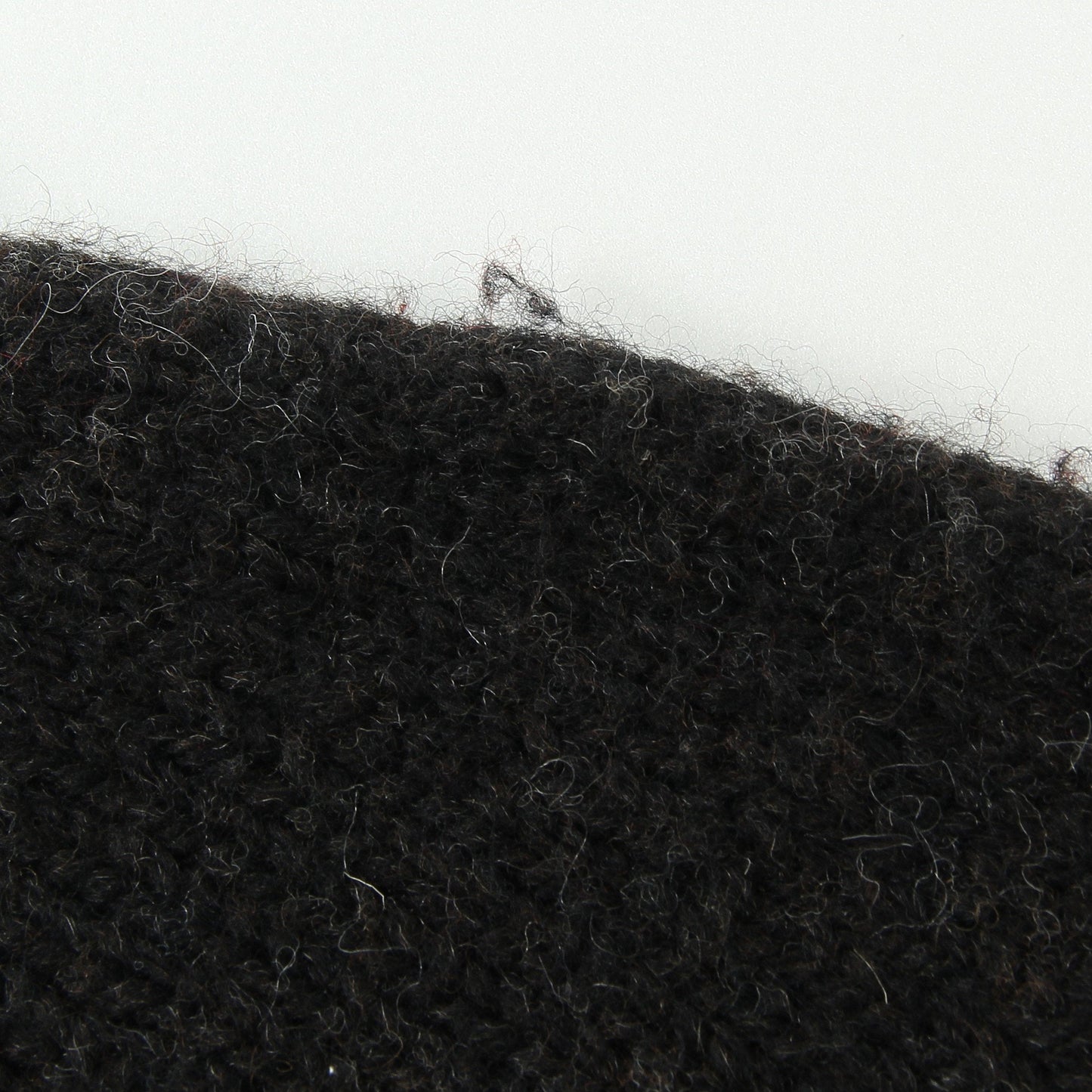 BULKY WOOL KNIT