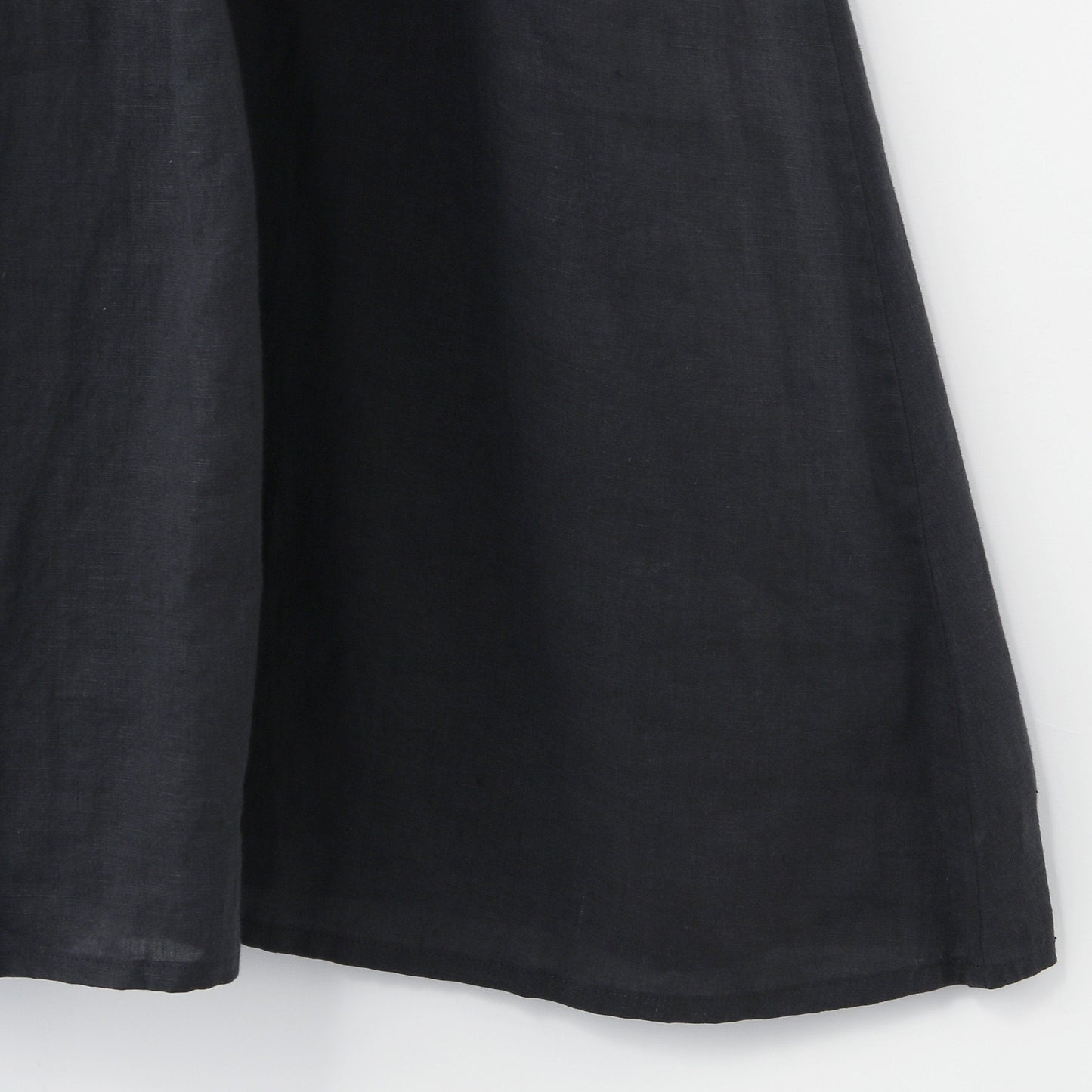LIGHTWEIGHT LINEN DRESS