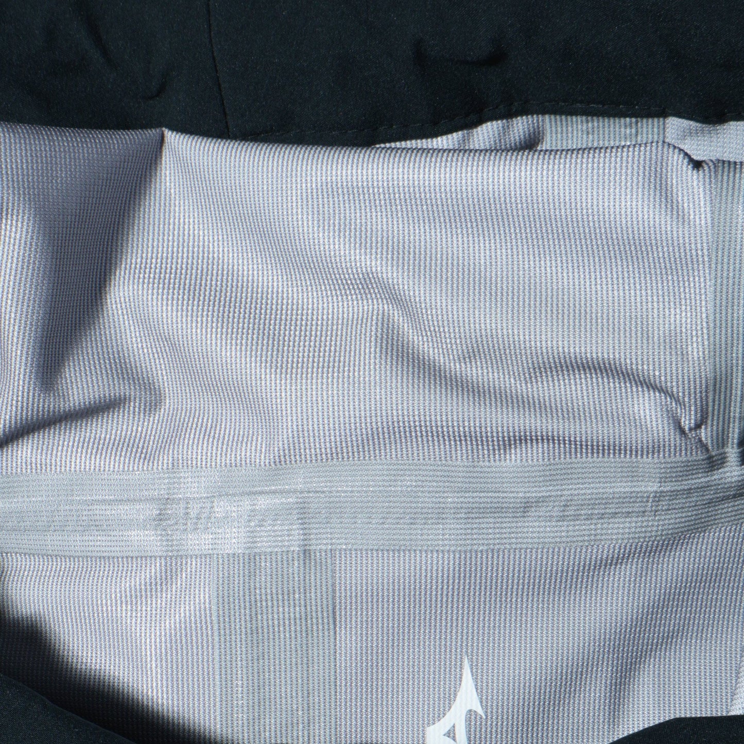 PERFORMANCE NYLON COAT