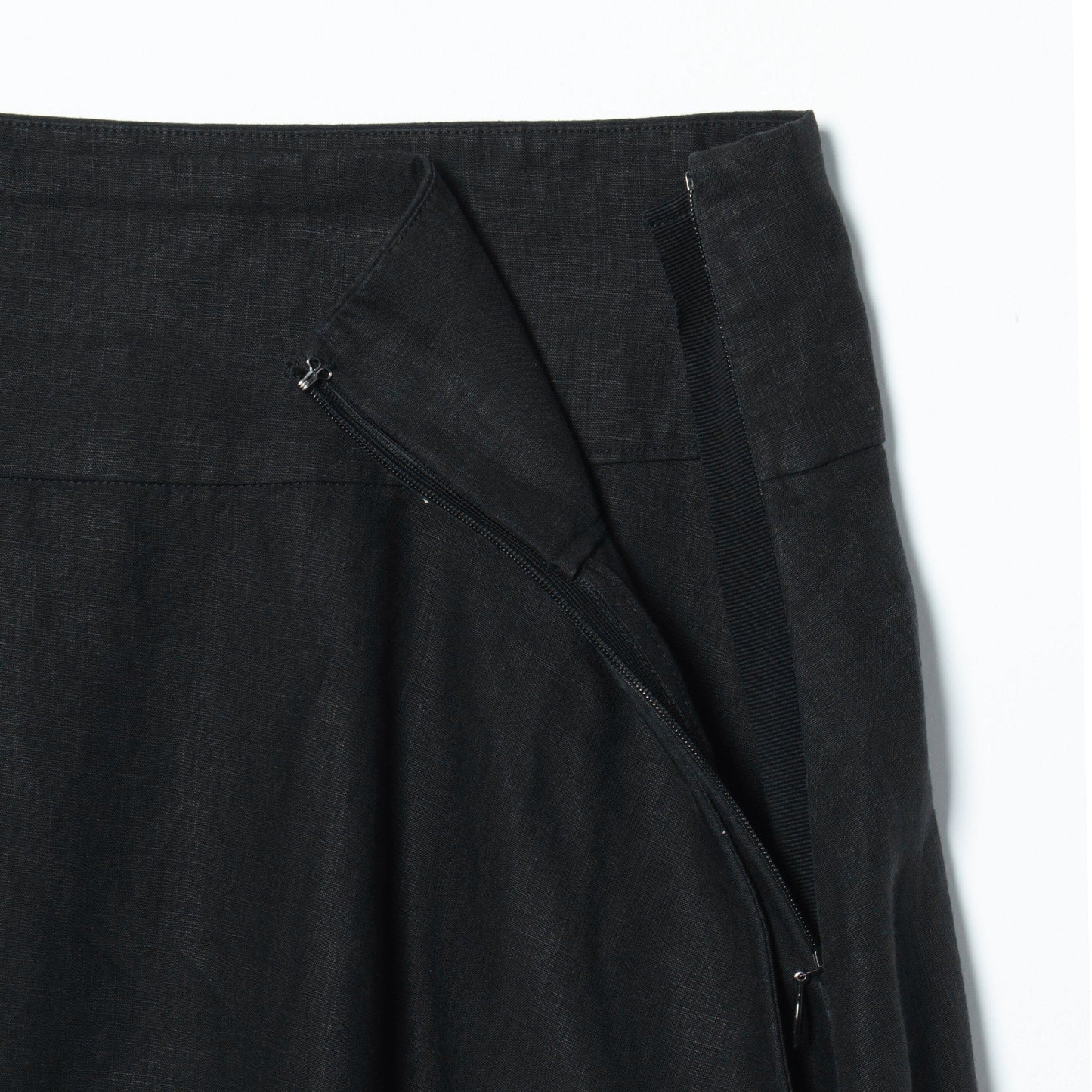 HIGH DENSE LINEN SKIRT