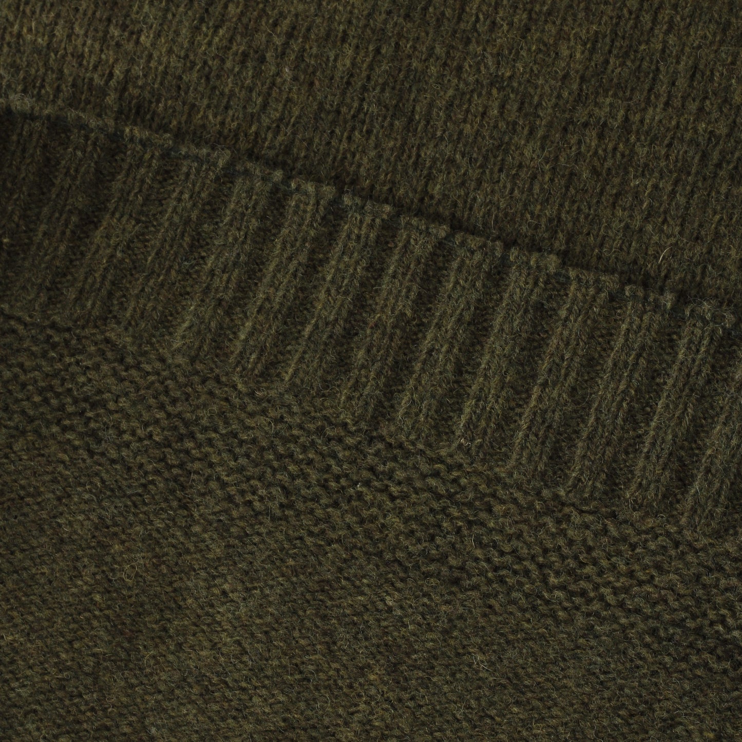 BRITISH WOOL KNIT